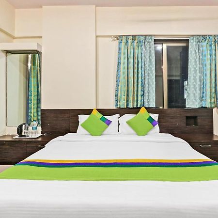 Treebo Trend Bandra Apartments Mumbai Exterior photo