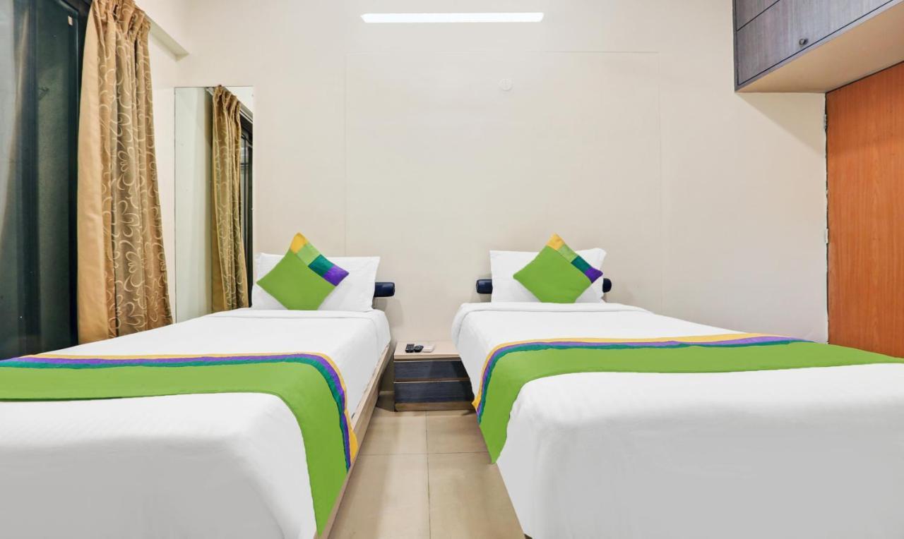 Treebo Trend Bandra Apartments Mumbai Exterior photo