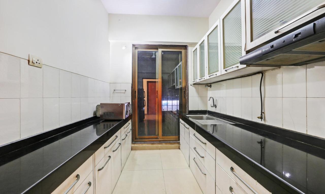 Treebo Trend Bandra Apartments Mumbai Exterior photo