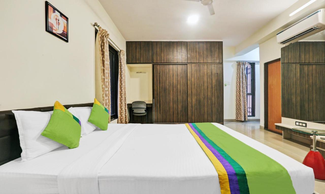 Treebo Trend Bandra Apartments Mumbai Exterior photo