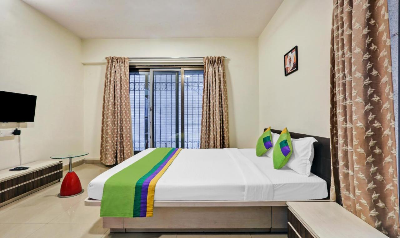 Treebo Trend Bandra Apartments Mumbai Exterior photo
