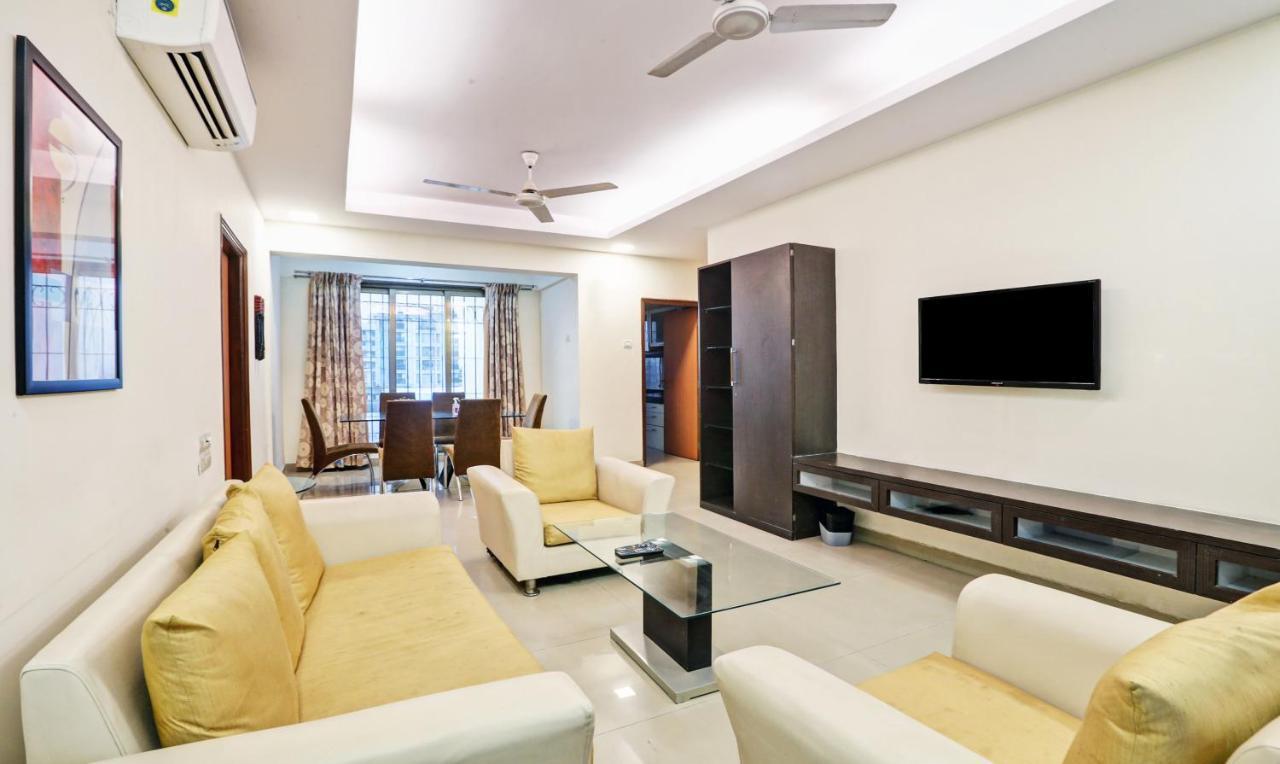 Treebo Trend Bandra Apartments Mumbai Exterior photo